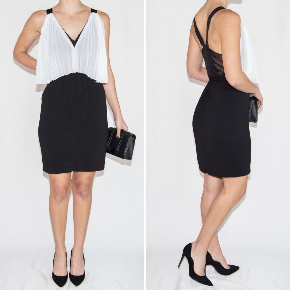 Sandro Paris Black White Pleated Mini Dress V Neckline Size 4 Small